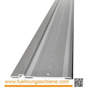FS1400 Führungsschiene mit 32mm Lochreihe